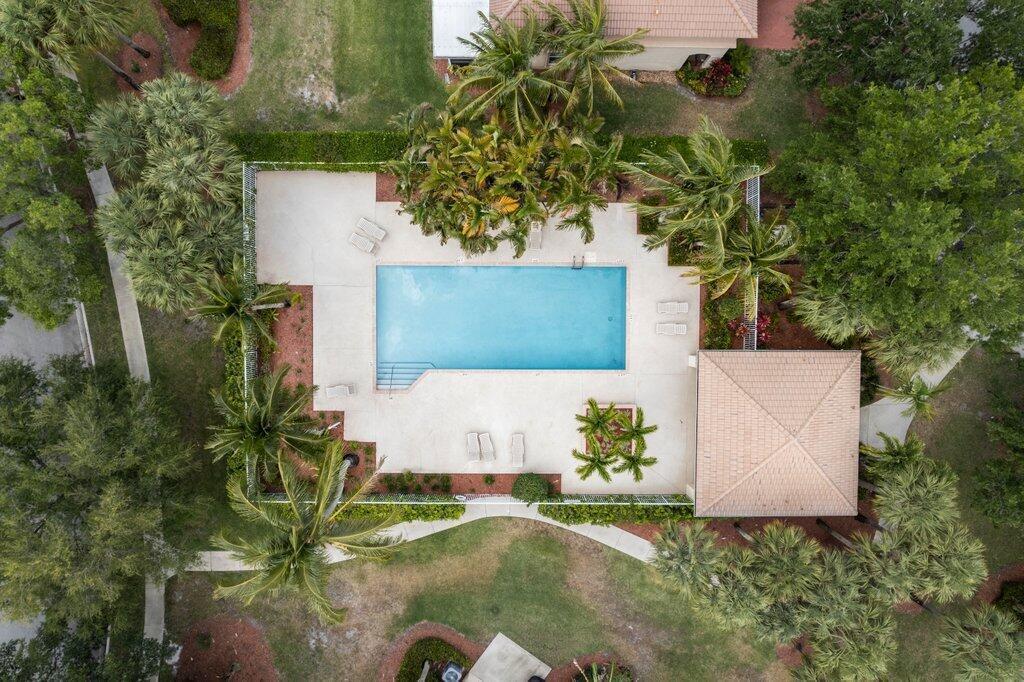 453 Rainbow Springs Terrace, Royal Palm Beach FL 33411 photo 3