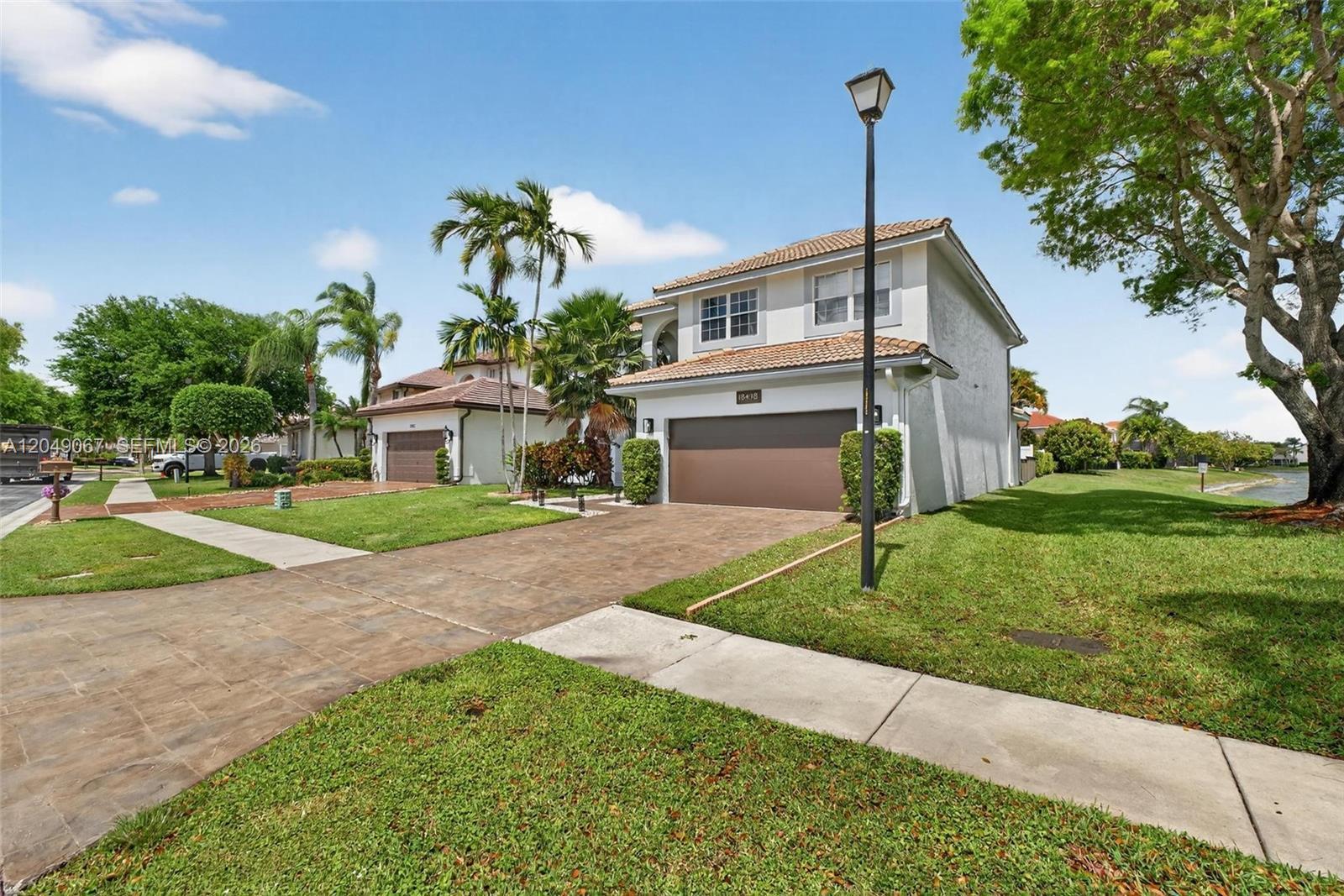 18498 E Covington Trce # 18498, Boca Raton FL 33498 photo 2