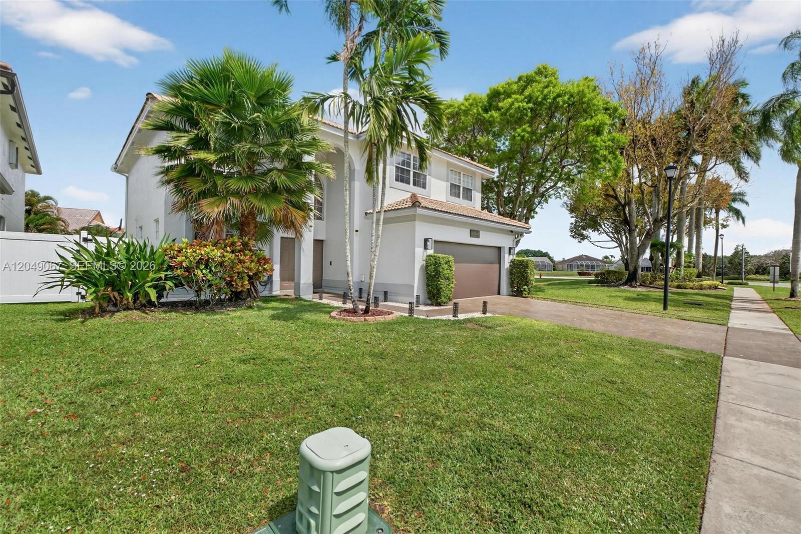 18498 E Covington Trce # 18498, Boca Raton FL 33498 photo 3