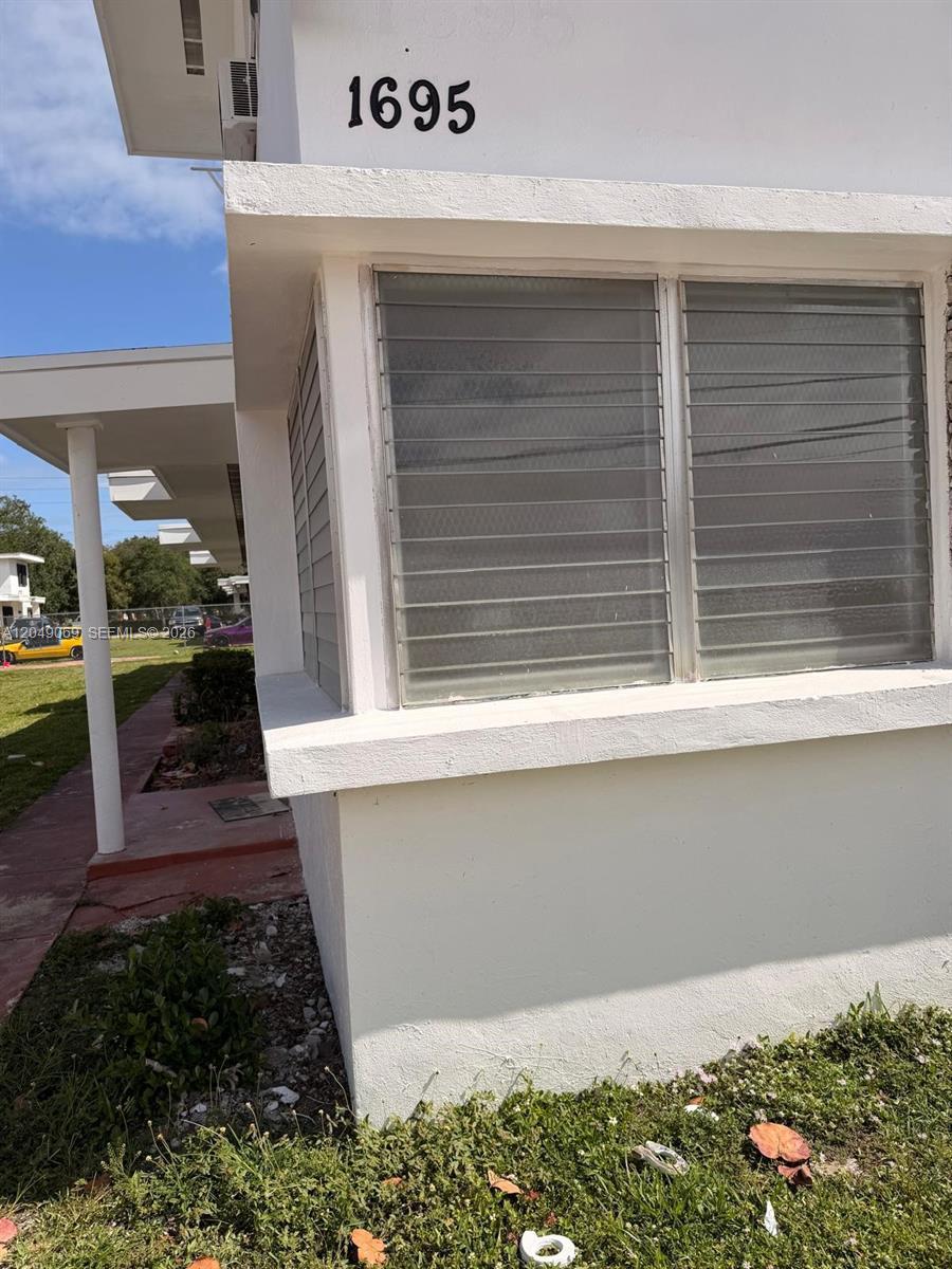 1695 NE 150th St # 4, Miami FL 33181 photo 2