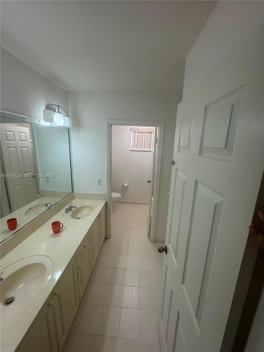 8743 NW 106th Ln # 8743, Hialeah Gardens FL 33018 photo 4