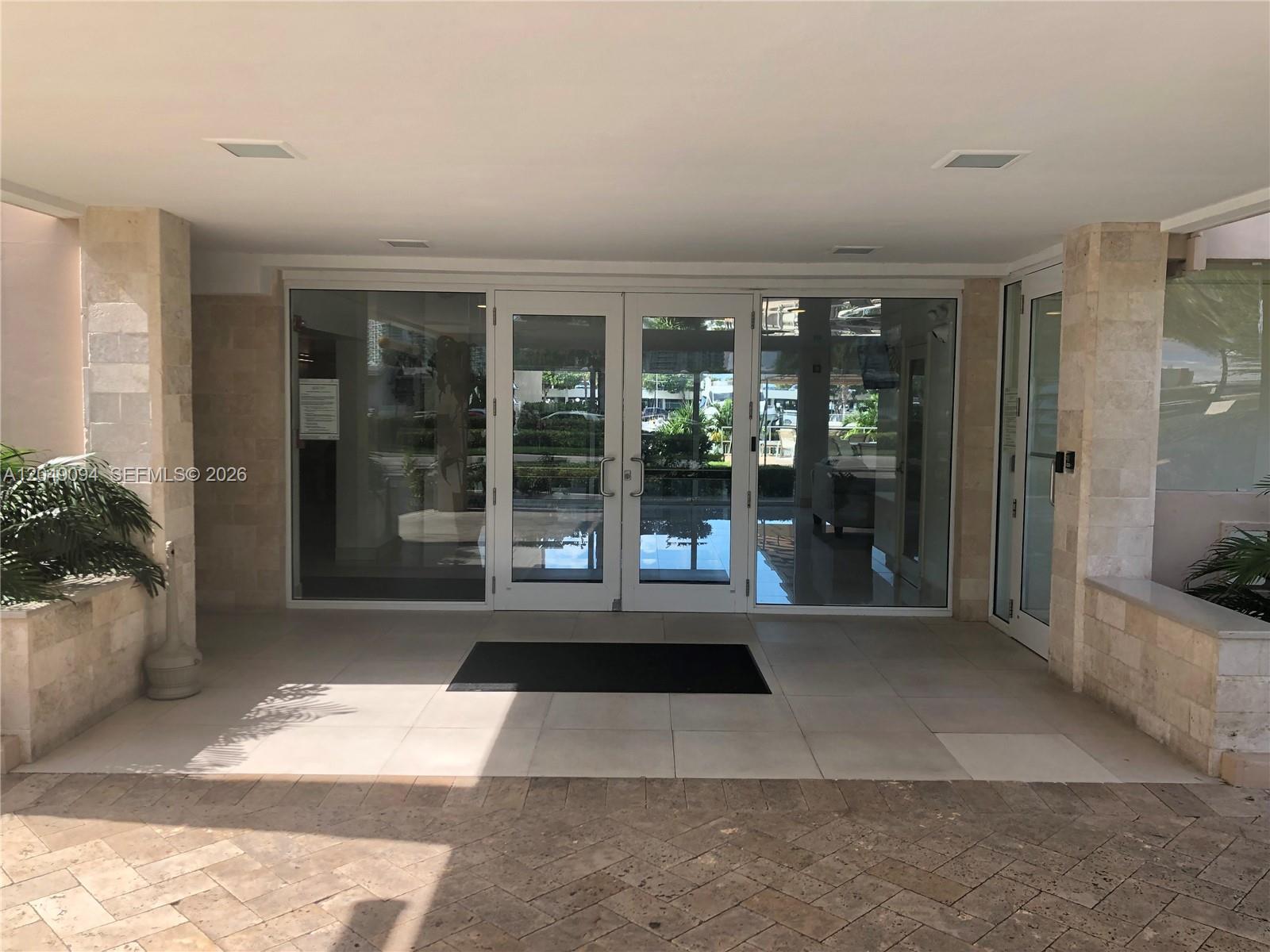 Sunny Isles Beach, FL 33160 photo 4