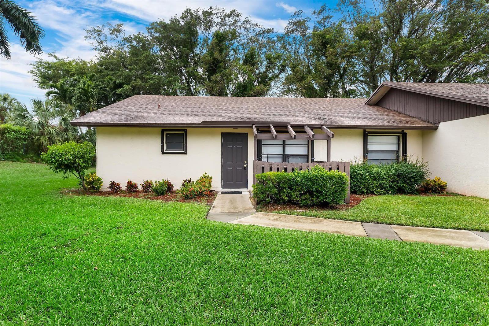 9 Vía De Casas Norte, Boynton Beach FL 33426 photo 2