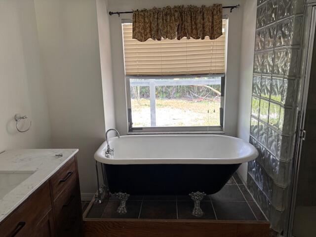 533 NW Avon Avenue, Port St. Lucie FL 34983 photo 3