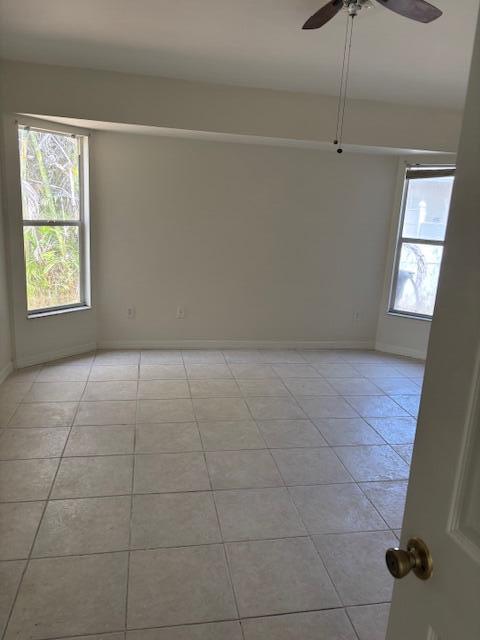 533 NW Avon Avenue, Port St. Lucie FL 34983 photo 4