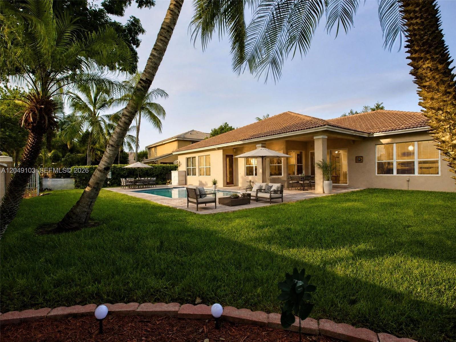 744 SW 159th Ln, Pembroke Pines FL 33027 photo 3