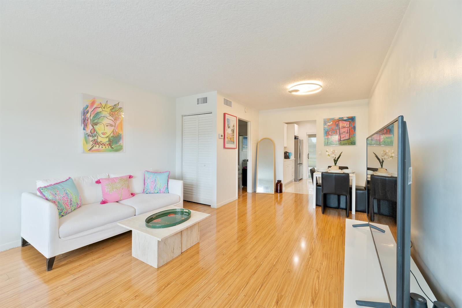 32 Abbey Lane # 205, Delray Beach FL 33446 photo 2