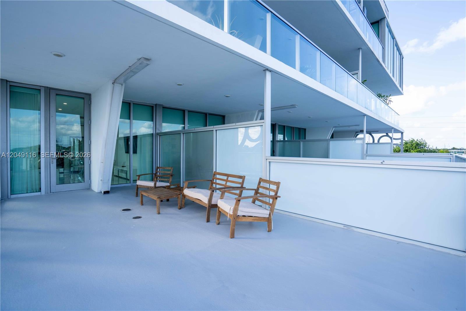8425 Crespi Blvd # 304, Miami Beach FL 33141 photo 3