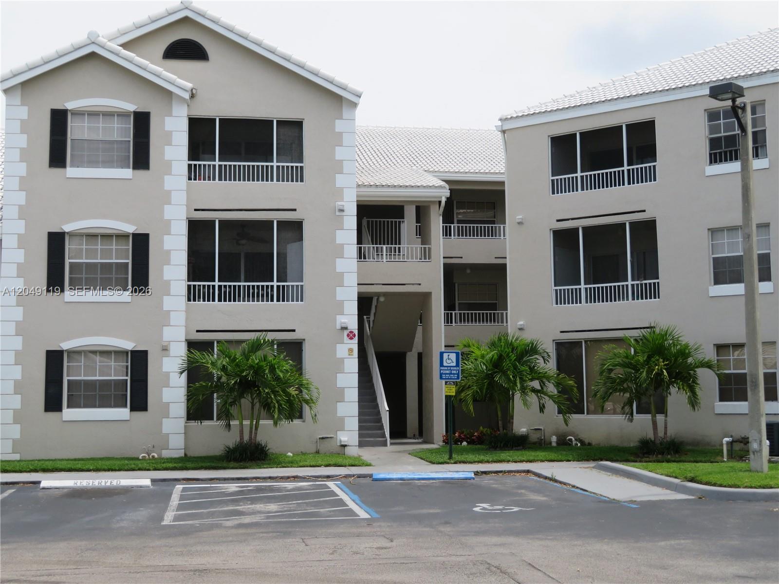 Oakland Park, FL 33309