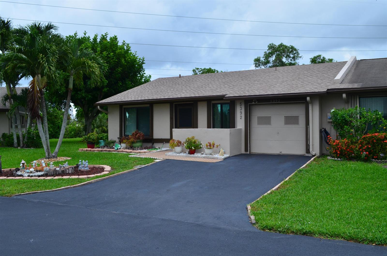 5392 Viburnum Circle, Delray Beach FL 33484 photo 4