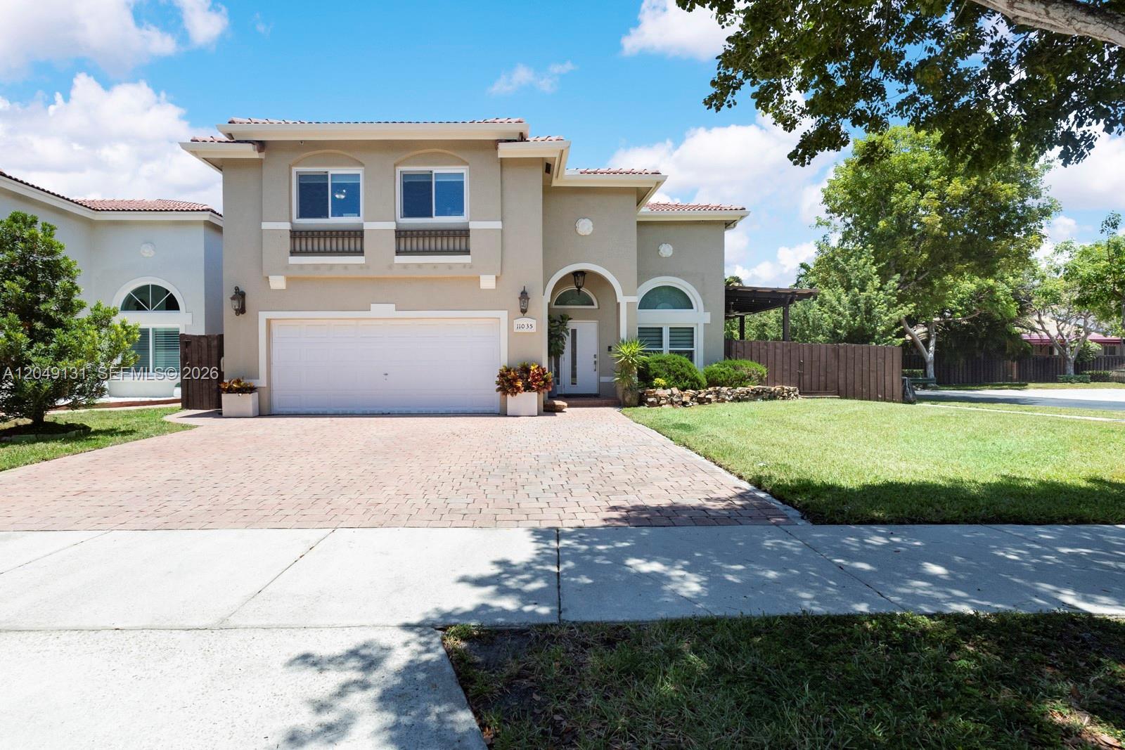 11035 NW 47th Ln, Doral FL 33178 photo 2