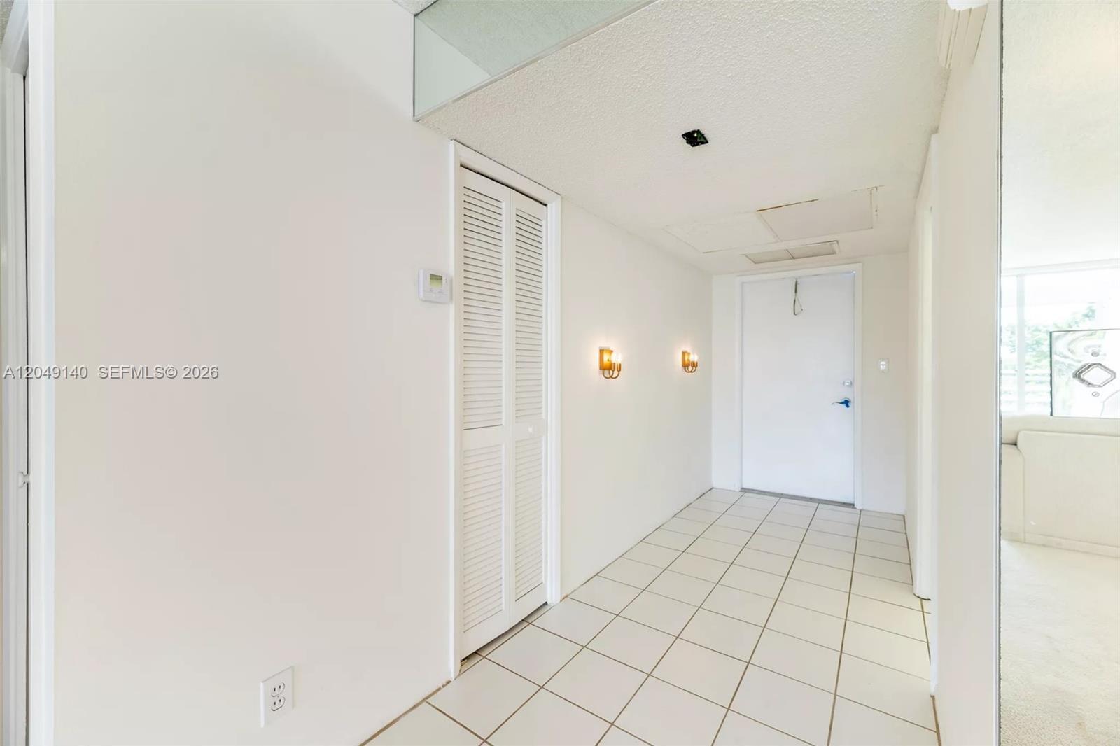 605 Oaks Dr # 607, Pompano Beach FL 33069 photo 2