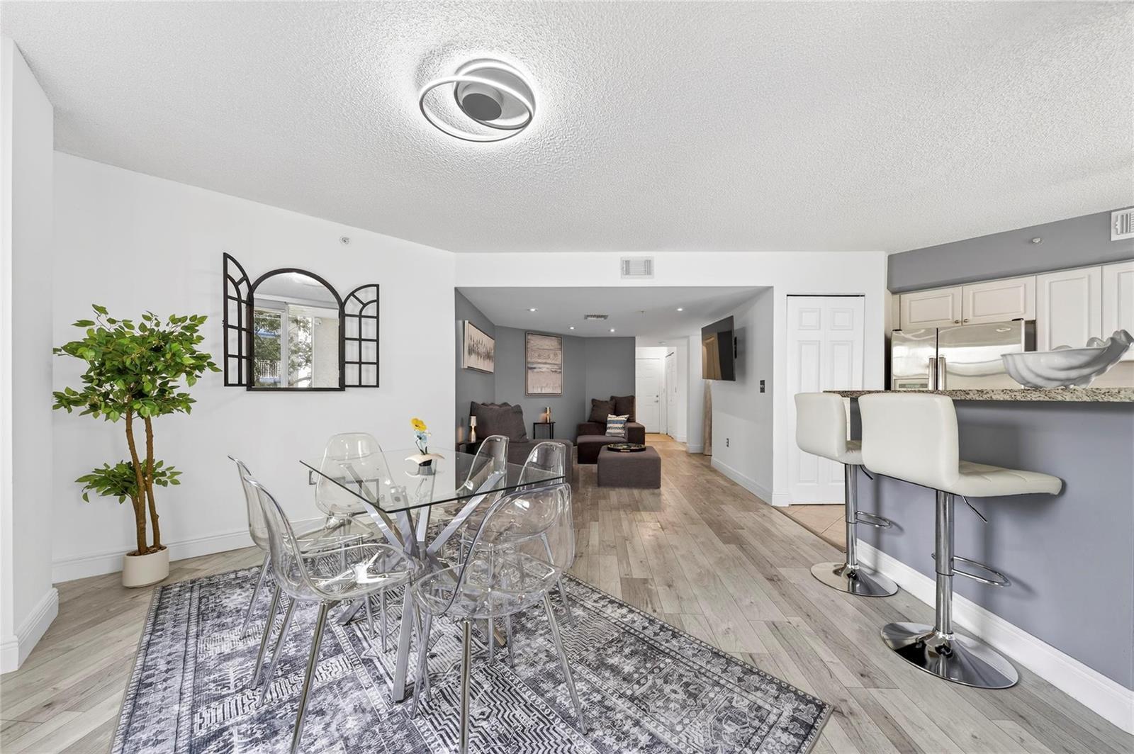 520 SE 5th Avenue # 2404, Fort Lauderdale FL 33301 photo 3