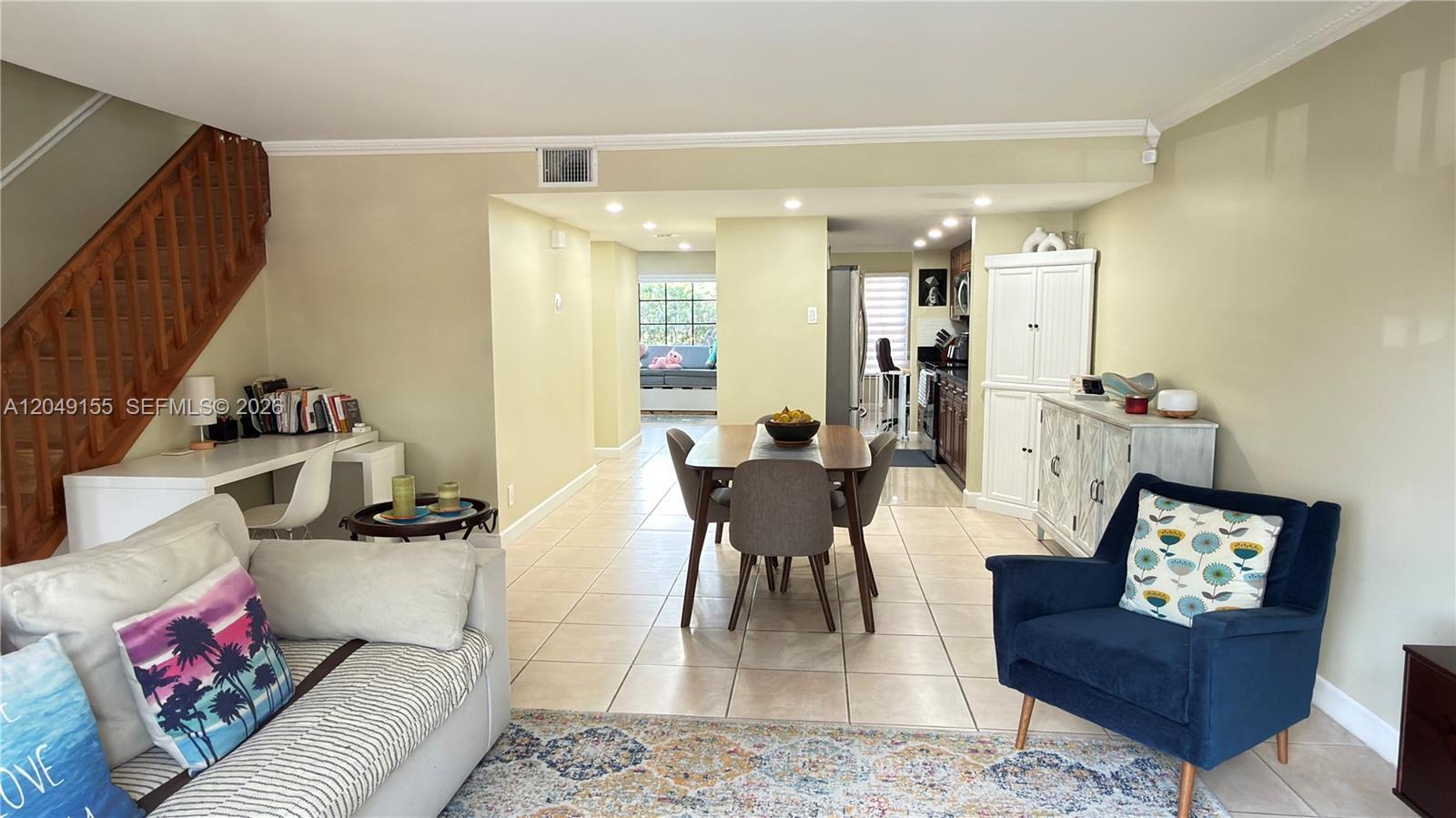 9492 NW 39th St, Sunrise FL 33351 photo 3