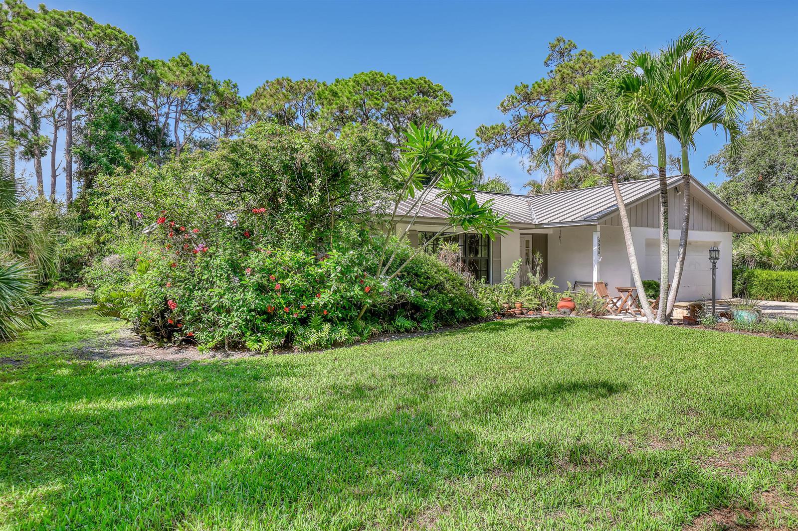 5548 Shirley Drive, Jupiter FL 33458 photo 3