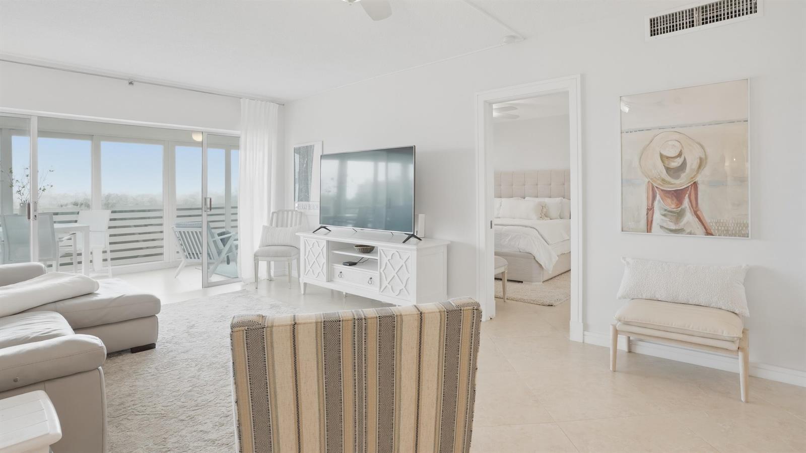 921 Spanish Circle # 436, Delray Beach FL 33483 photo 2