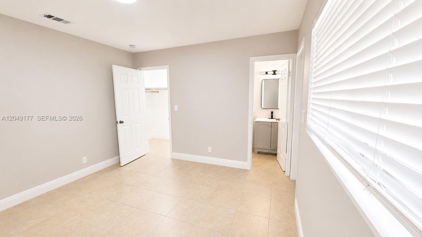 2332 Roosevelt St # 32, Hollywood FL 33020 photo 2