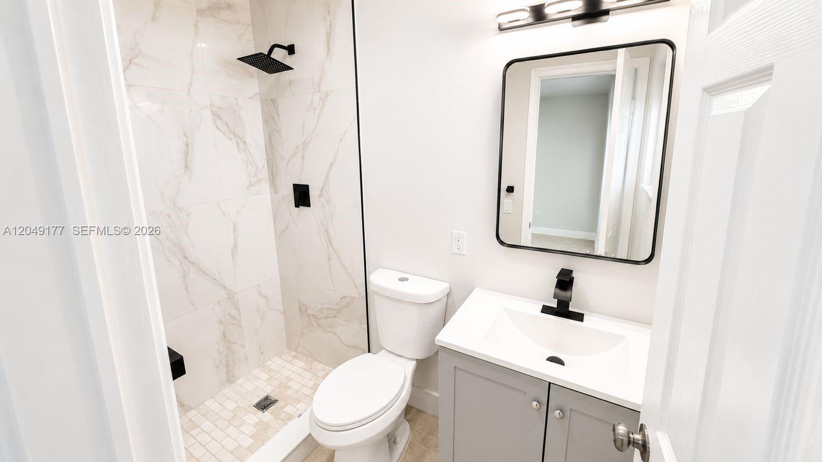 2332 Roosevelt St # 32, Hollywood FL 33020 photo 3