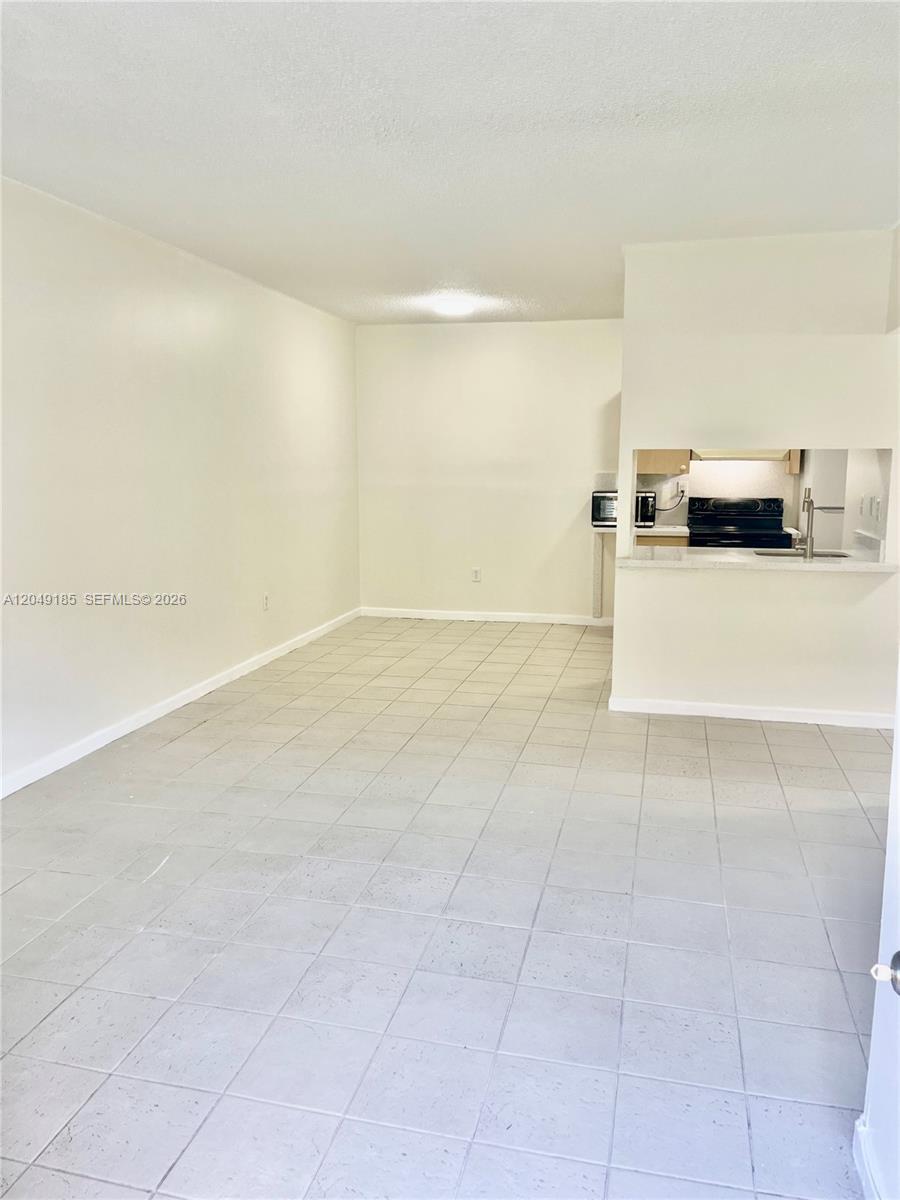 15699 SW 73rd Cir Ter # 11, Miami FL 33193
