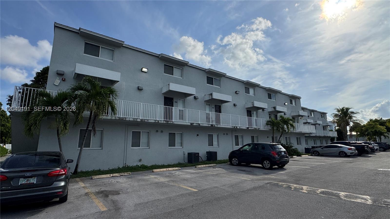 1955 NW 5th Pl # 11, Miami FL 33136 photo 2