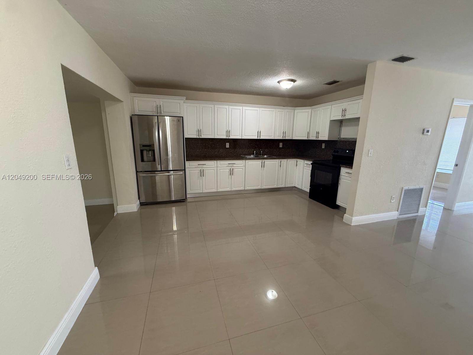 4309 SW 129th Ave, Miami FL 33175 photo 4