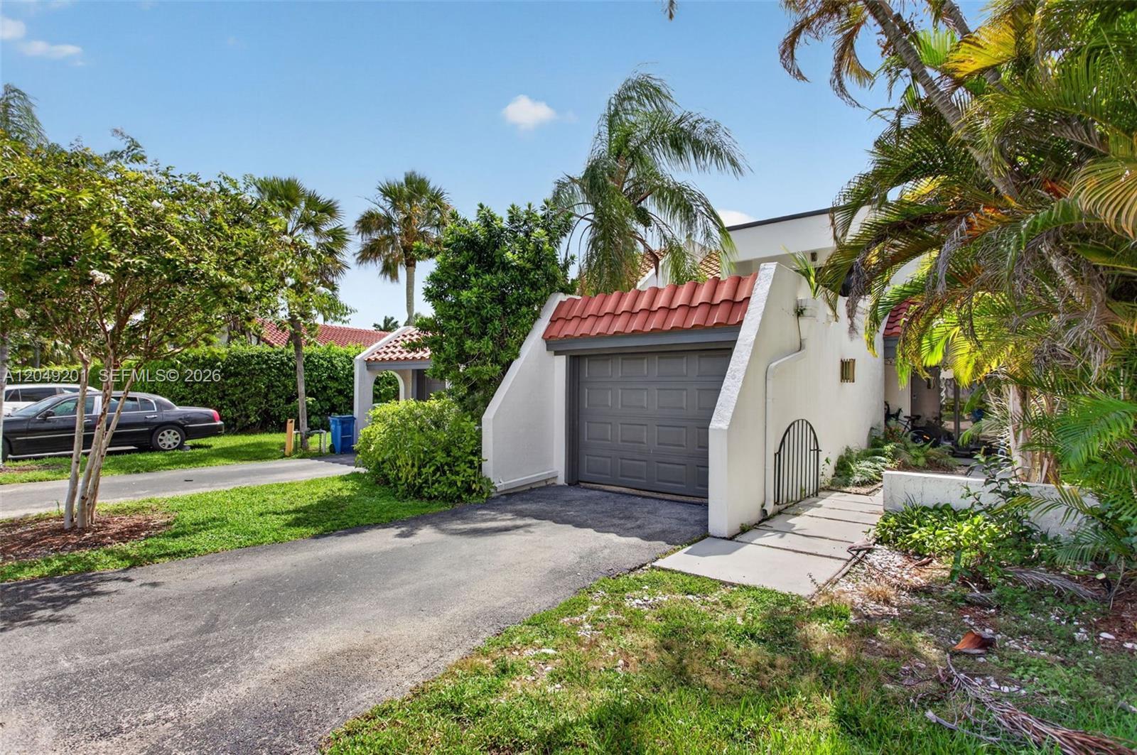 3969 Orange Tree Ln # 3969, Weston FL 33332