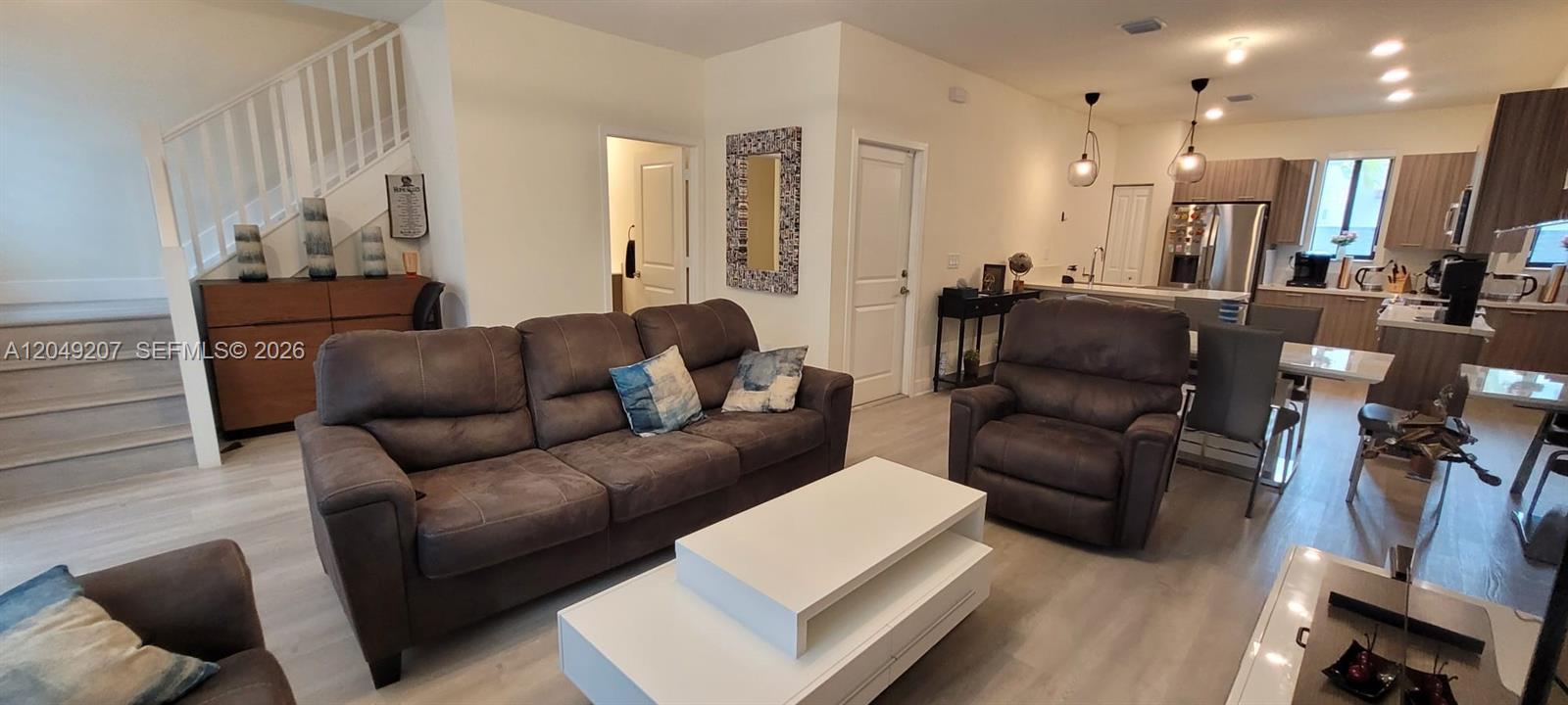 4682 NW 83rd Ave, Doral FL 33166 photo 4