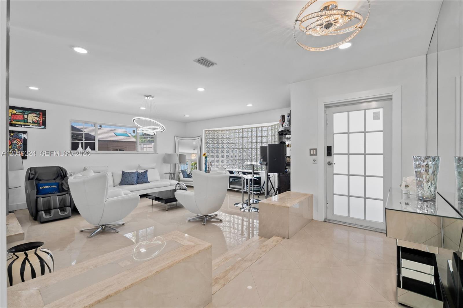 20235 Highland Lakes Blvd, Miami FL 33179 photo 5