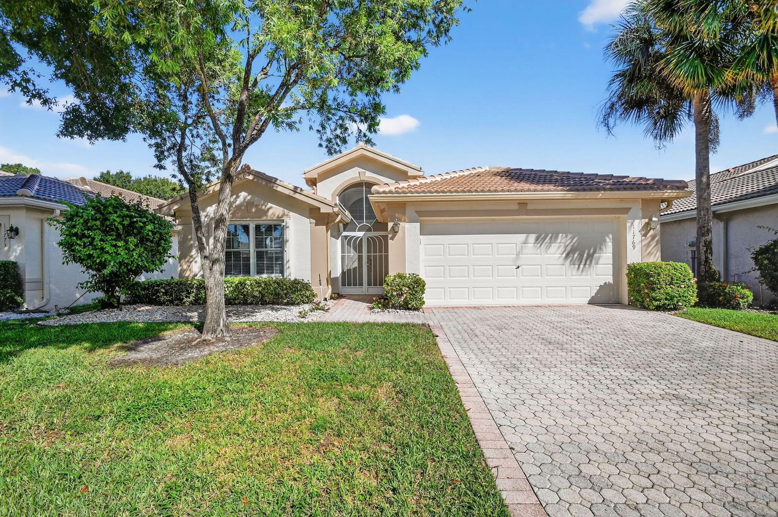 11769 Castellon Court, Boynton Beach FL 33437