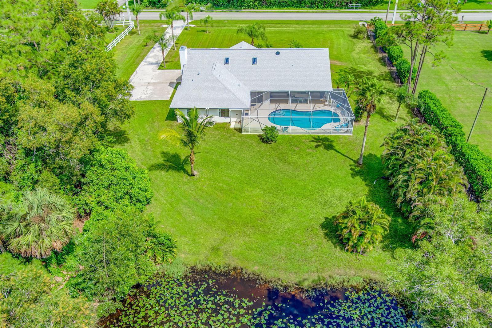 12168 Sandy Run, FL 33478 photo 4