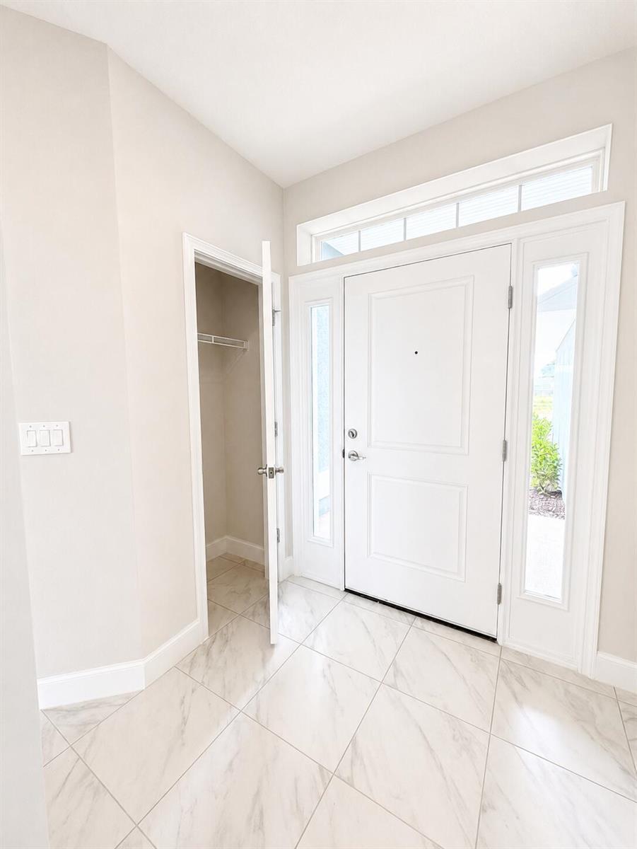 2801 E Louise Circle, Port St. Lucie FL 34953 photo 3