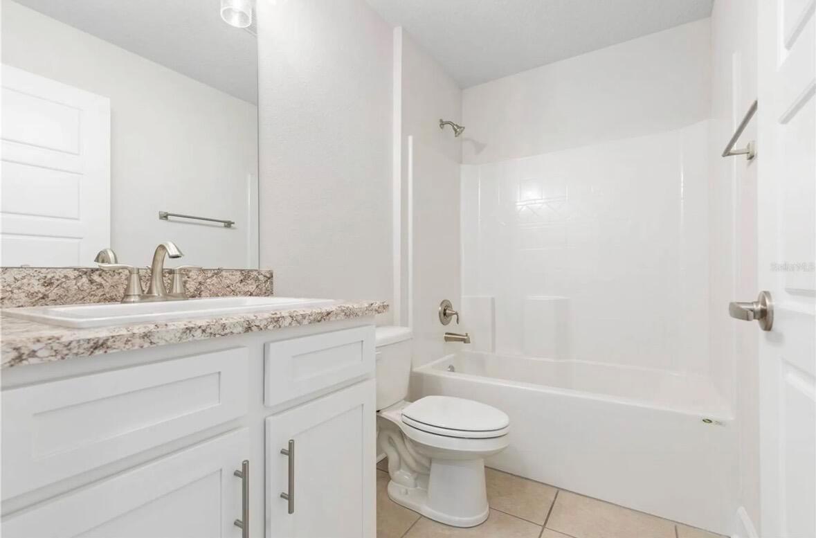 2801 E Louise Circle, Port St. Lucie FL 34953 photo 5