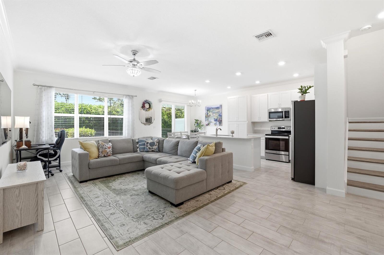 4779 Navali Drive, Lake Worth FL 33467 photo 4