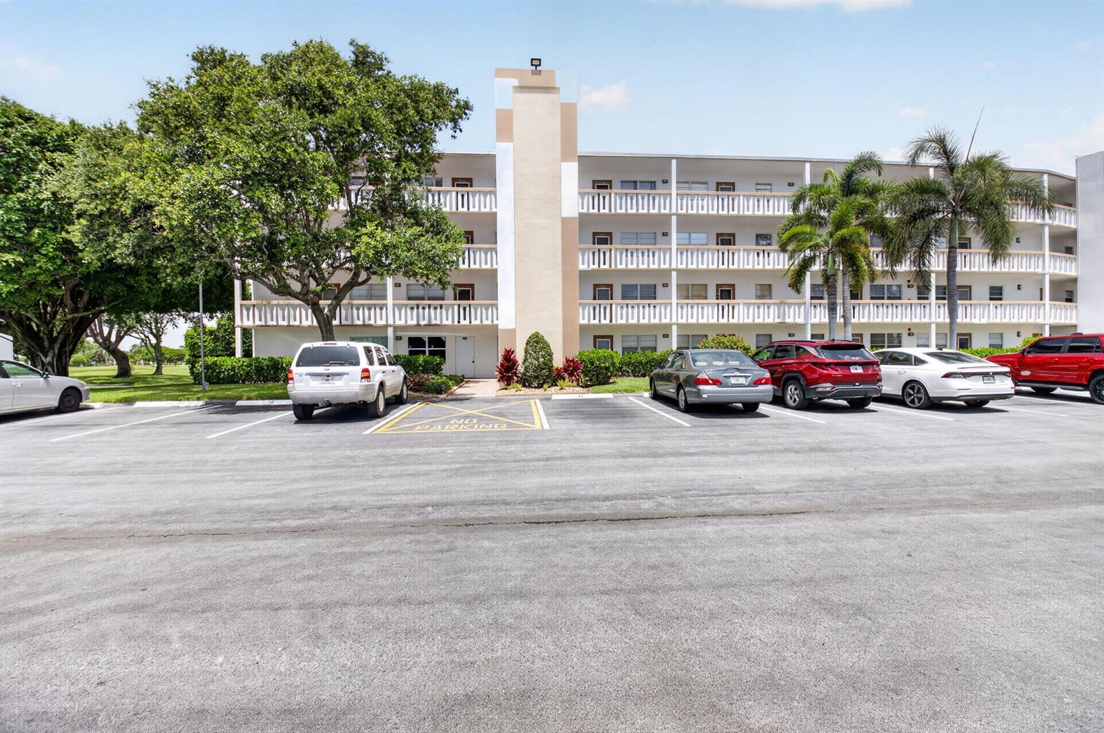 3080 Cornwall D, Boca Raton FL 33434
