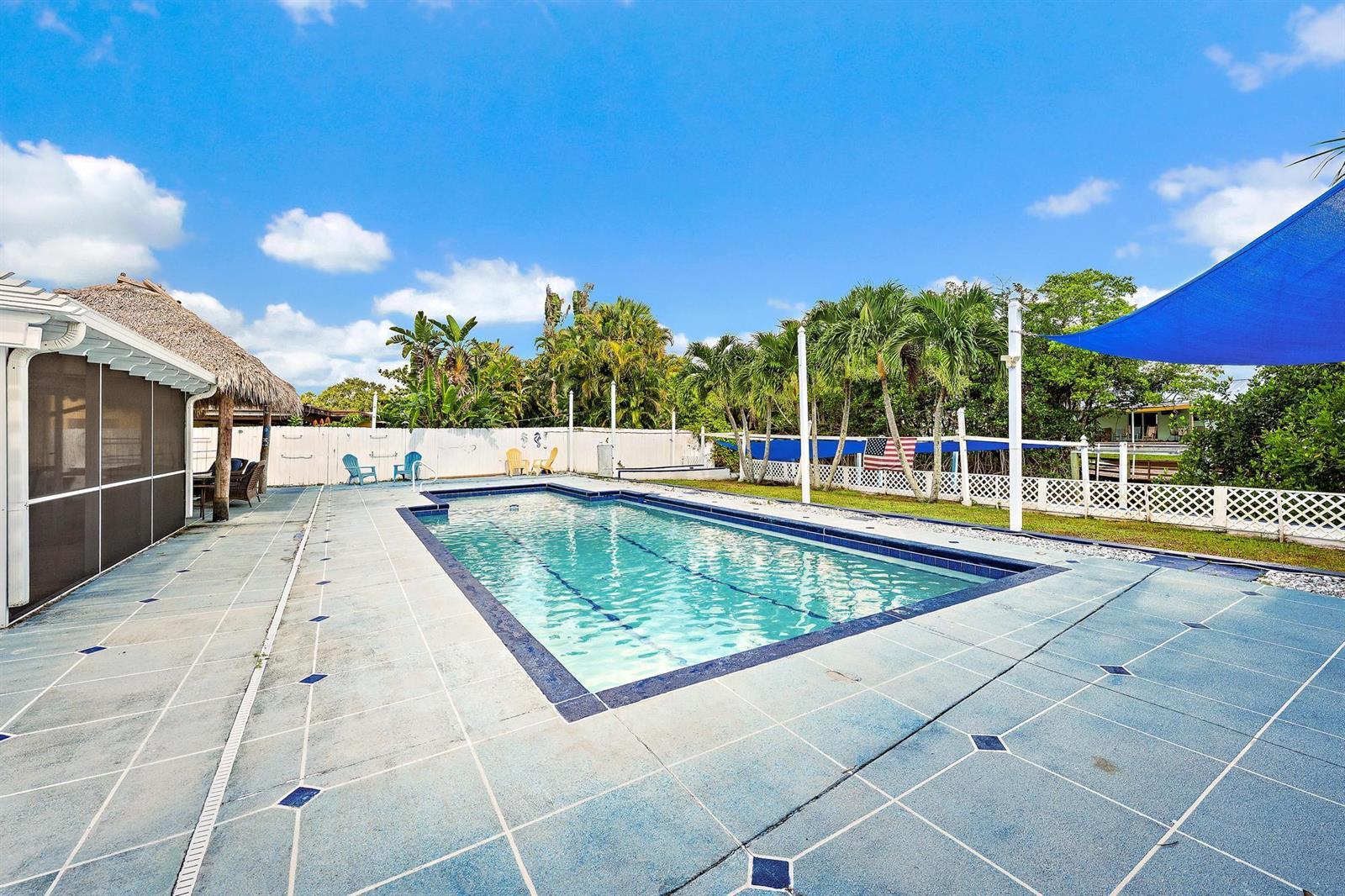1005 Mohawk Street, Jupiter FL 33458 photo 4