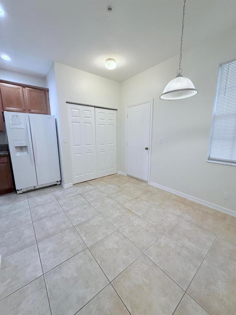154 Village Boulevard, Tequesta FL 33469 photo 5