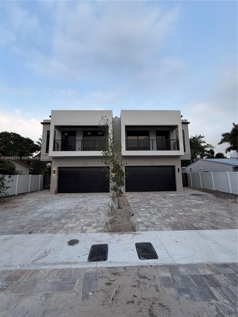 1232 NE 17th Ter, Fort Lauderdale FL 33304