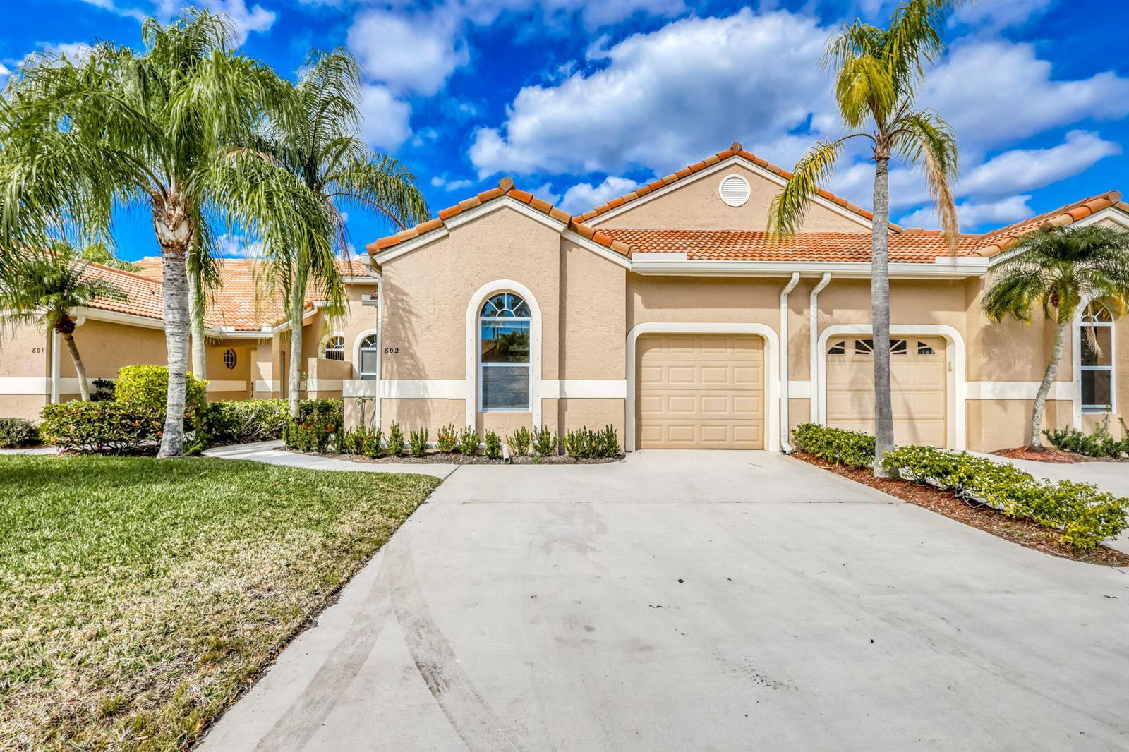 802 Sabal Palm Lane, Palm Beach Gardens FL 33418