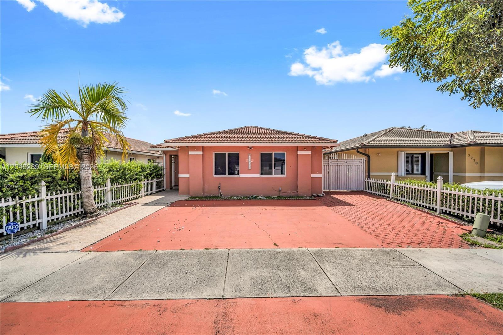 7256 W 34th Ln, Hialeah FL 33018 photo 3