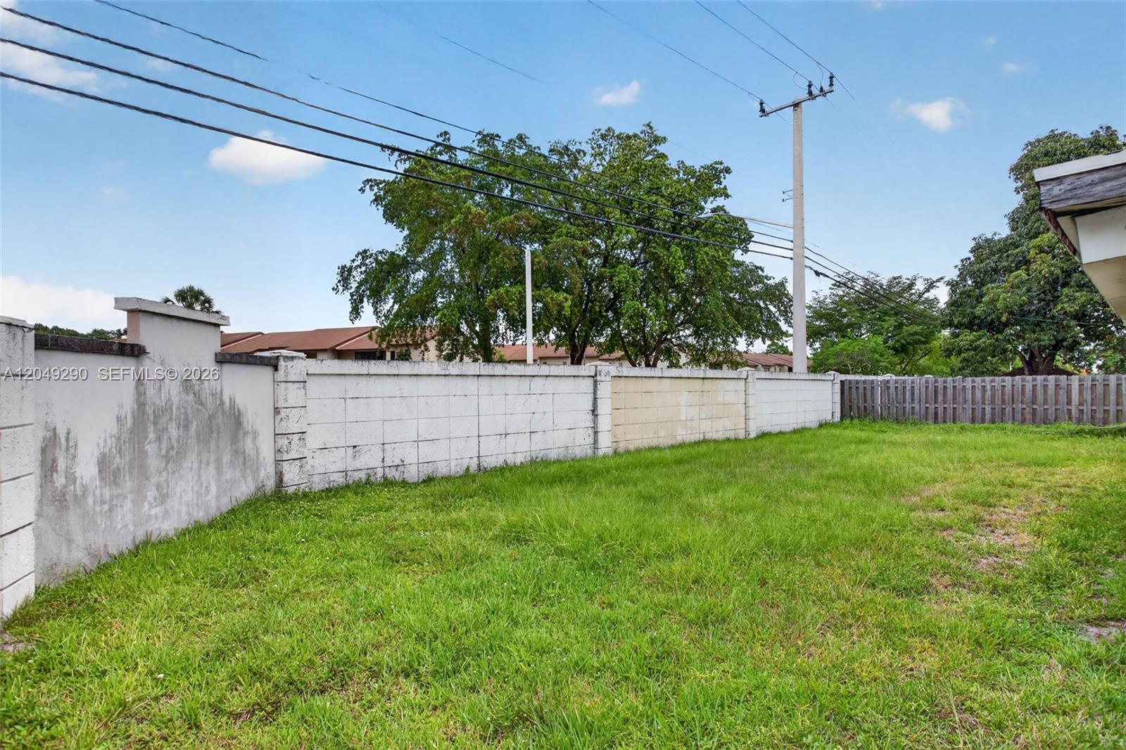 7931 SW 3rd St, North Lauderdale FL 33068 photo 4