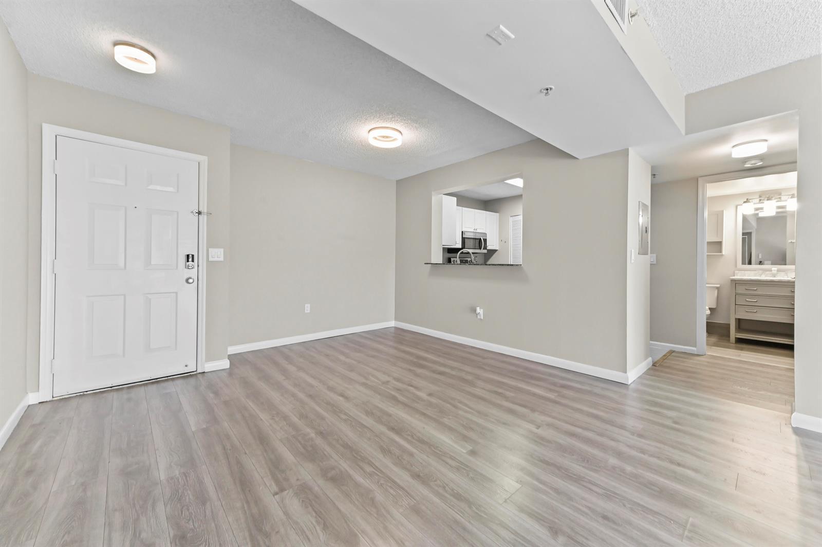 2711 Ocean Club Boulevard # 207, Hollywood FL 33019 photo 3