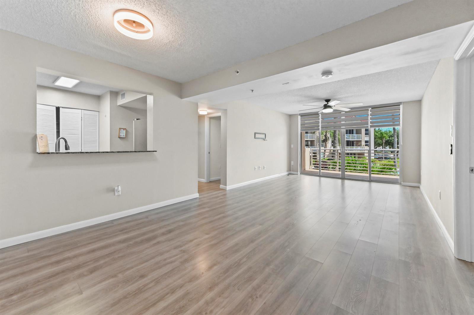 2711 Ocean Club Boulevard # 207, Hollywood FL 33019 photo 4