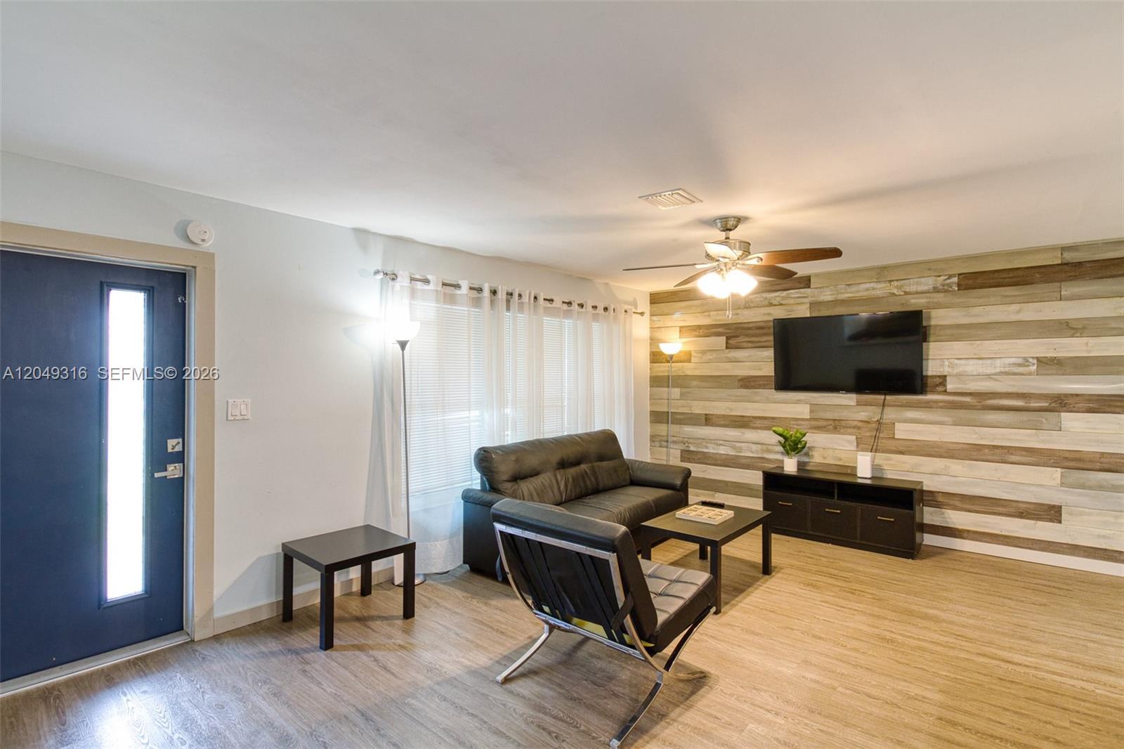 3039 Grant St # 3039, Hollywood FL 33021 photo 4
