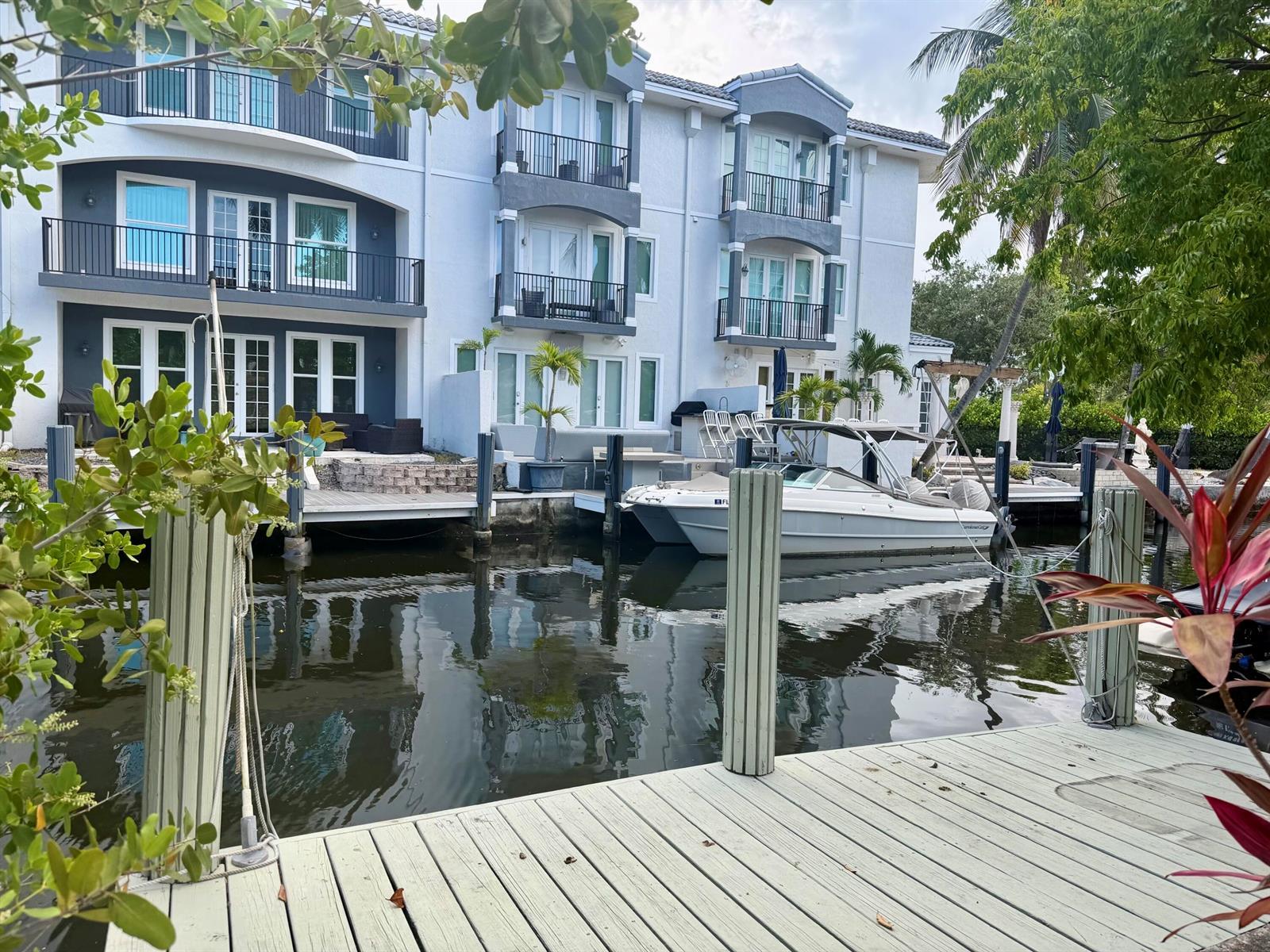 1101 SE 2nd Street, Fort Lauderdale FL 33301 photo 2