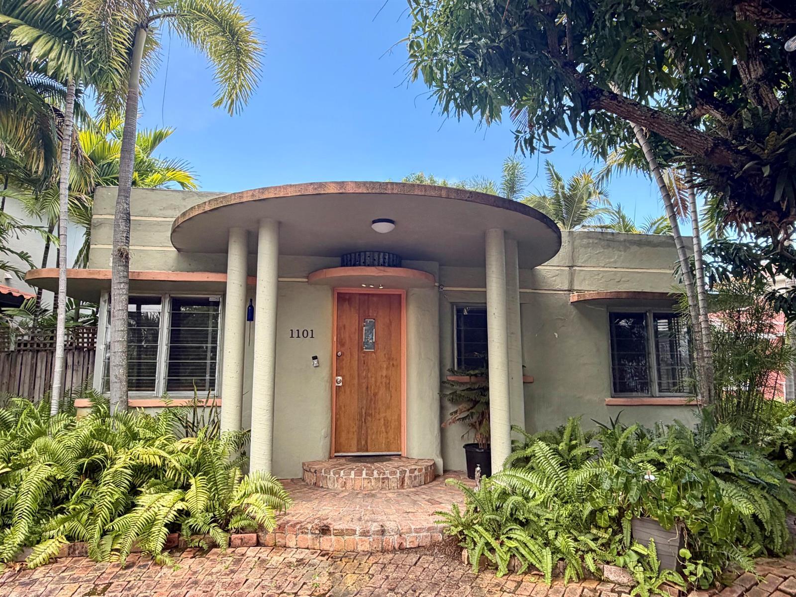 1101 SE 2nd Street, Fort Lauderdale FL 33301