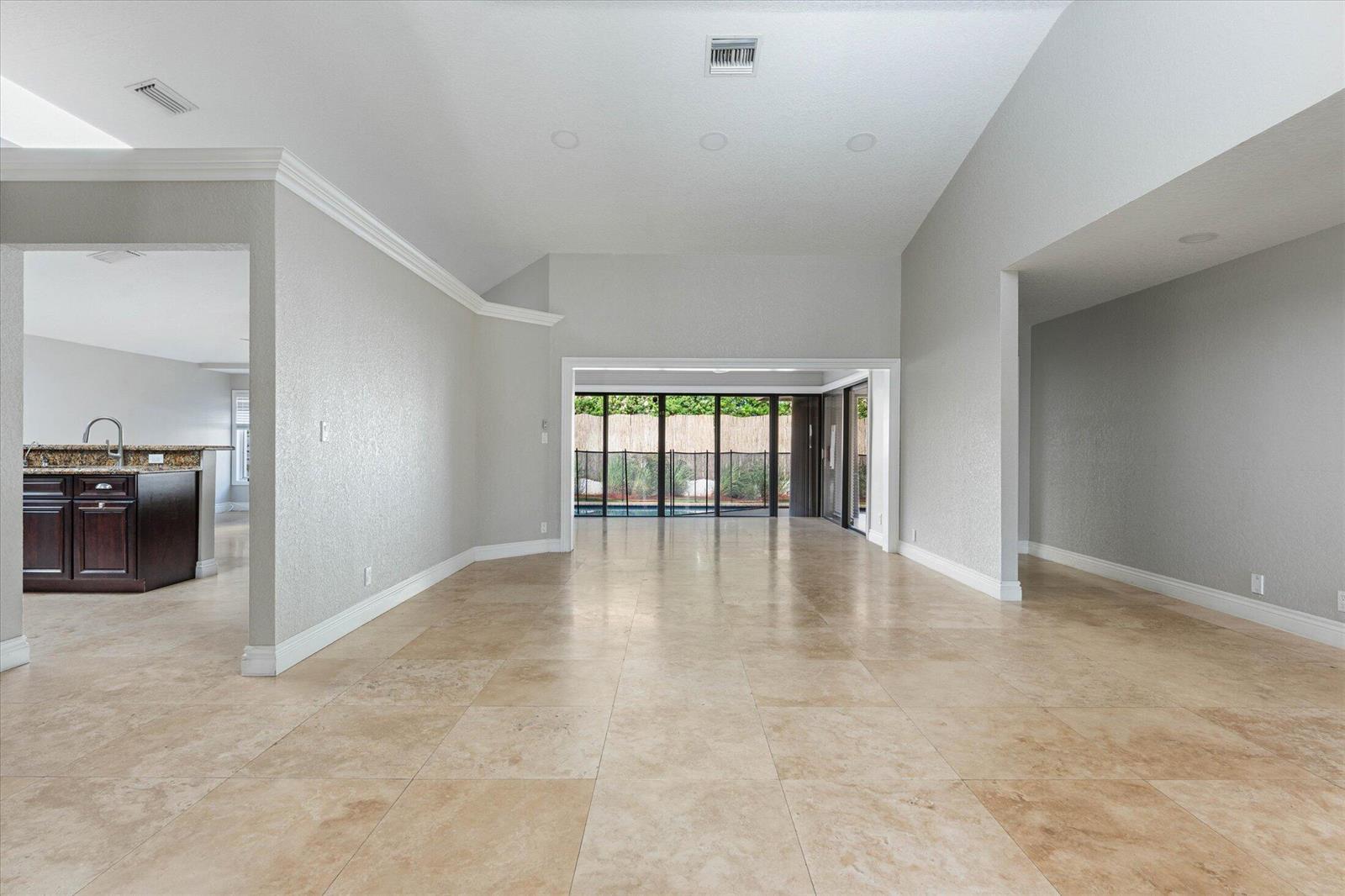 1598 SW 5th Avenue, Boca Raton FL 33432 photo 3