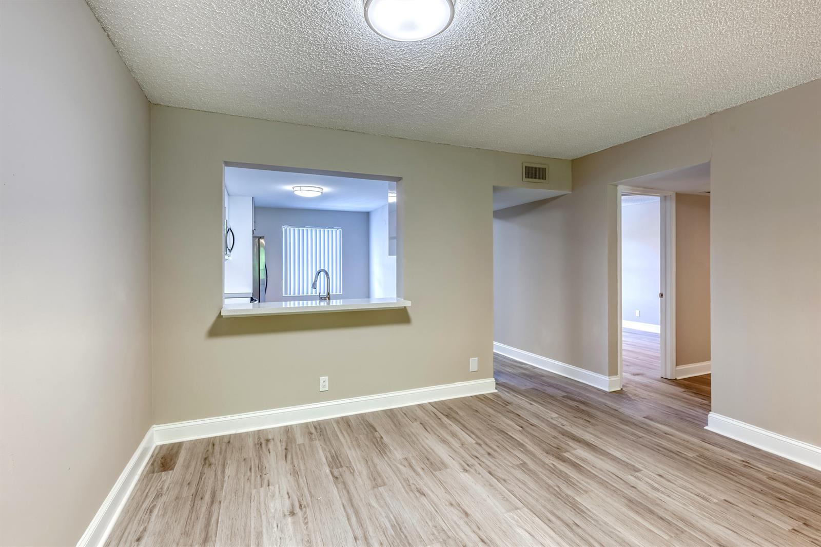 240 SE 10th Street, Delray Beach FL 33483 photo 4