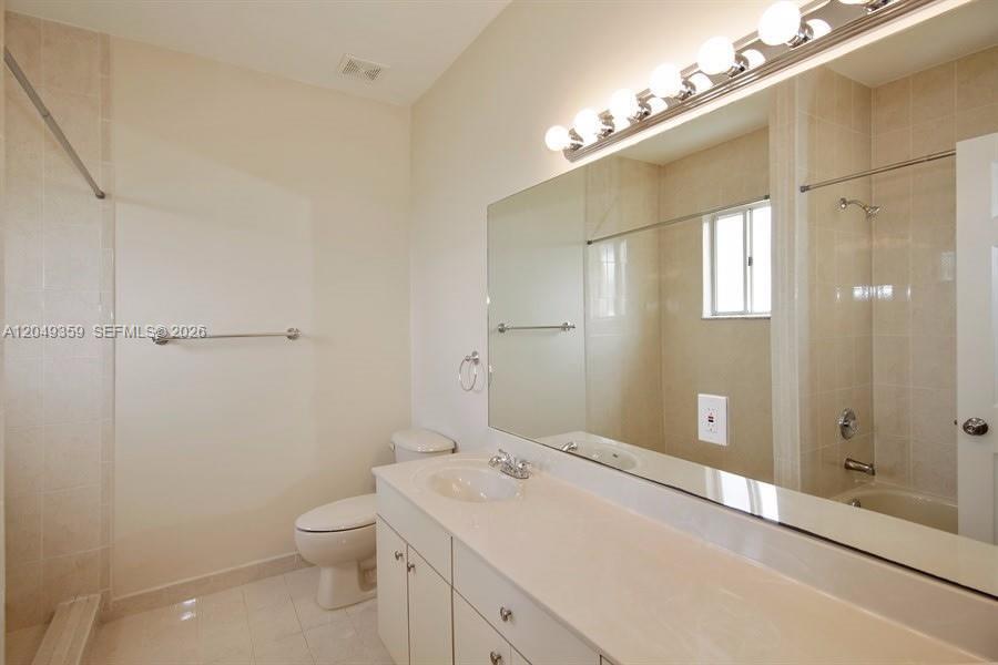 Homestead, FL 33033 photo 5