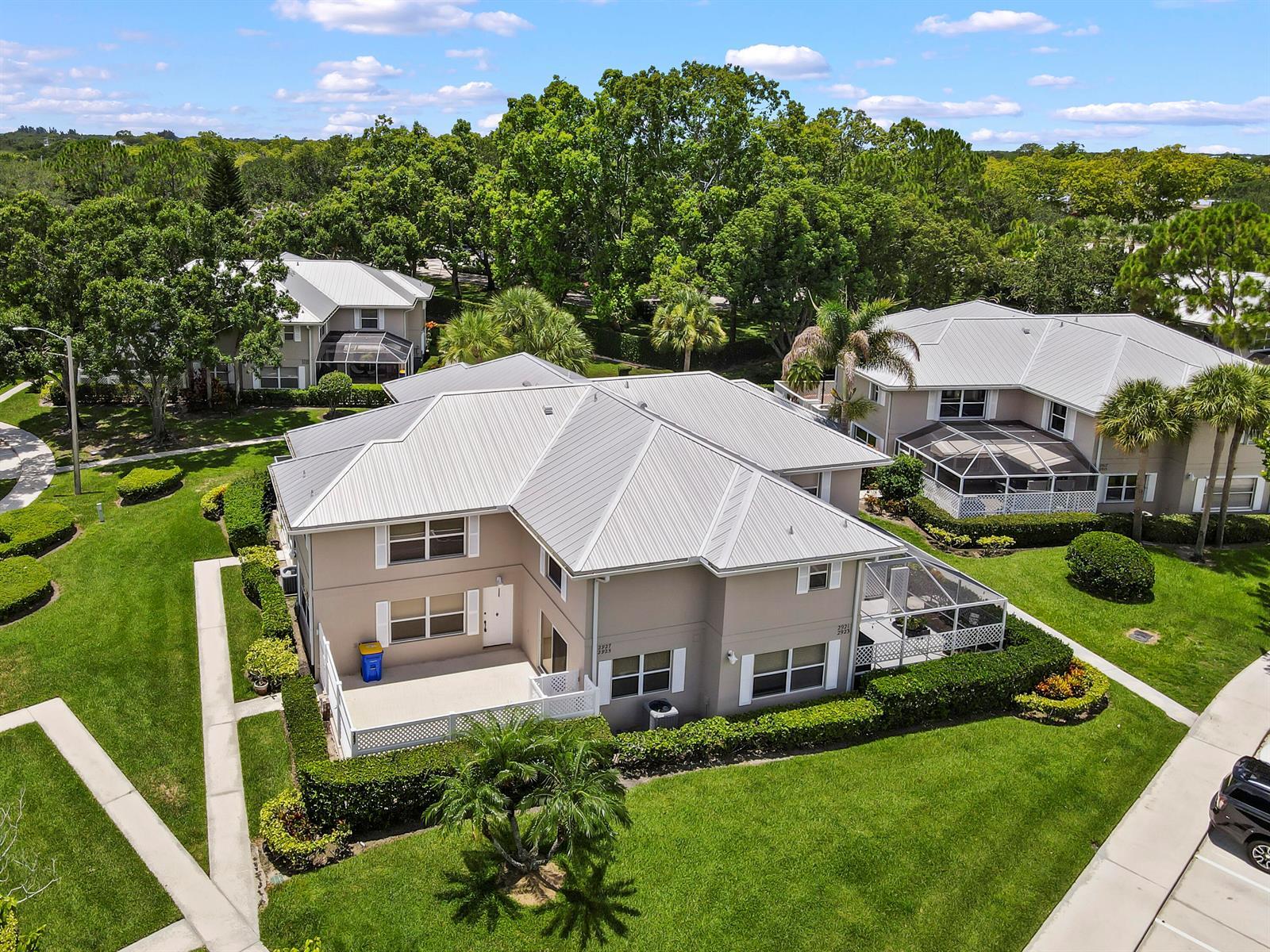 2927 SW Lakemont Place, Palm City FL 34990