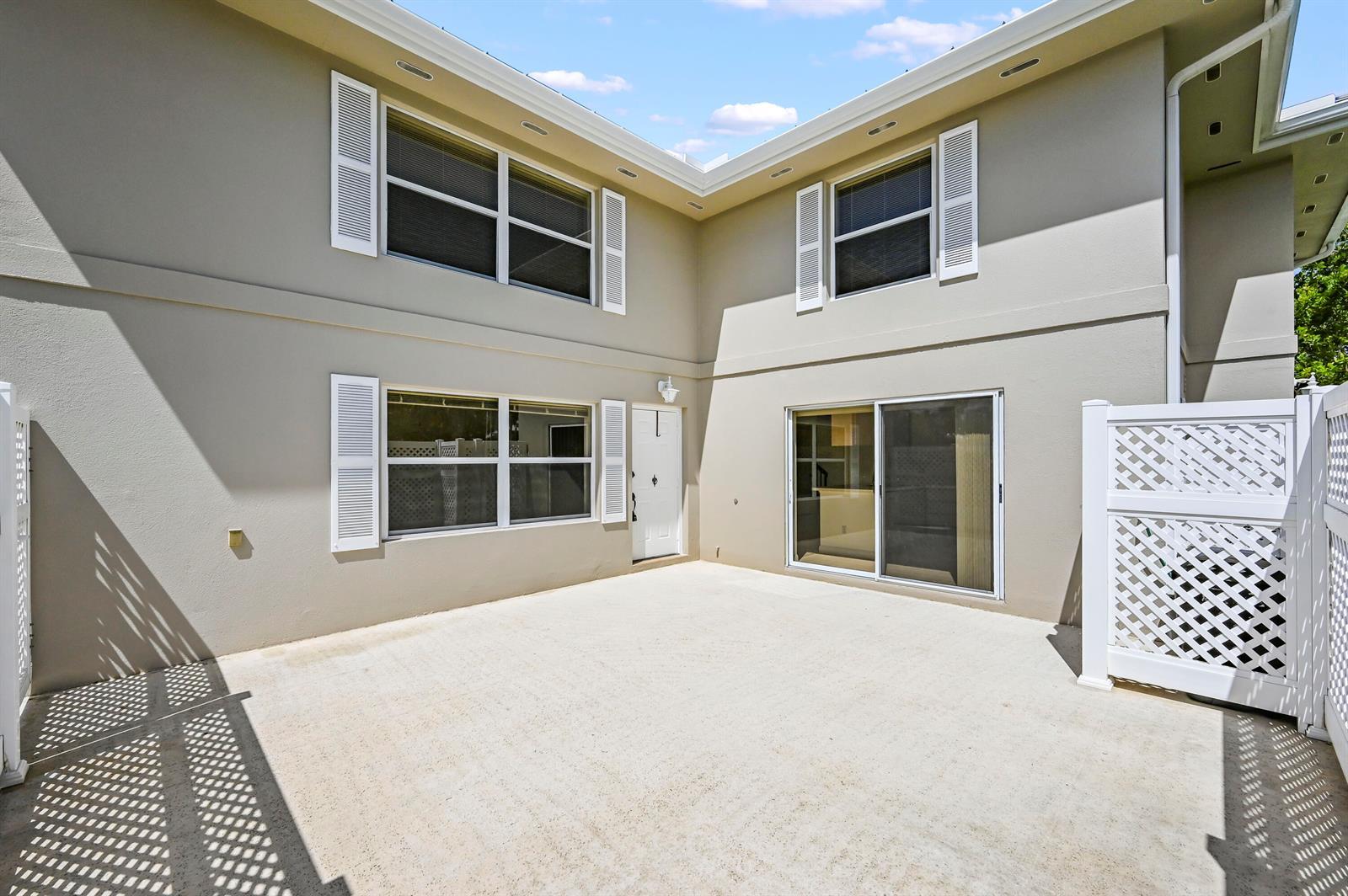 2927 SW Lakemont Place, Palm City FL 34990 photo 5